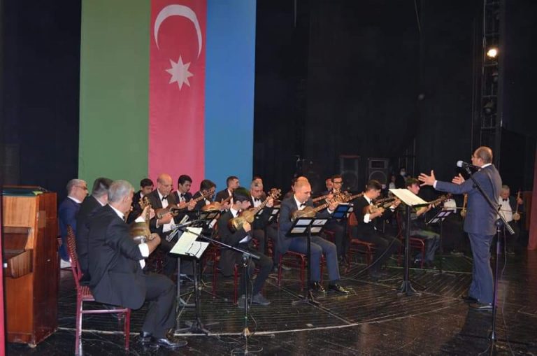 İGİB və musiqi məktəbinin təşkilatçılığı ilə 
