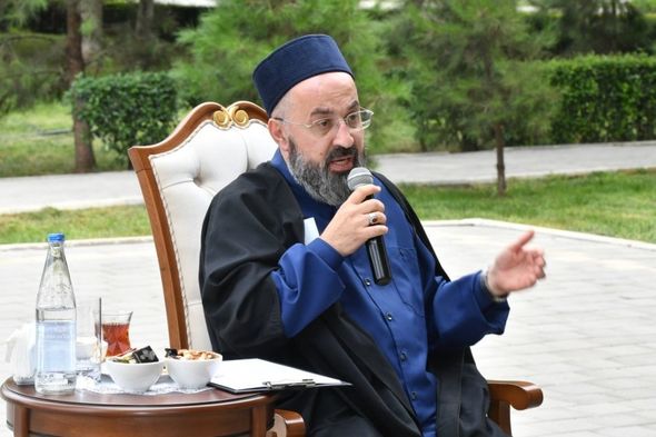 Azərbaycan Prezidentinin köməkçisi Gəncədə din xadimləri ilə görüş keçirib - FOTO
