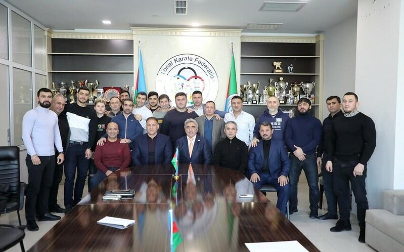 Karateçilərə pul mükafatları verildi