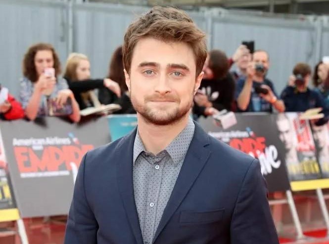 Deniel Redkliff Dominik Maklaflinə məktub yazıb