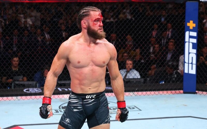 Rafael Fiziev zədələndi - UFC-də döyüş ləğv edildi