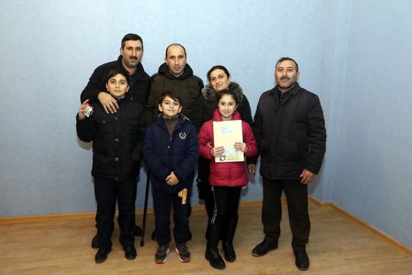 Daha 27 şəhid ailəsi və Qarabağ müharibəsi əlilinə mənzil verildi - FOTO/VİDEO