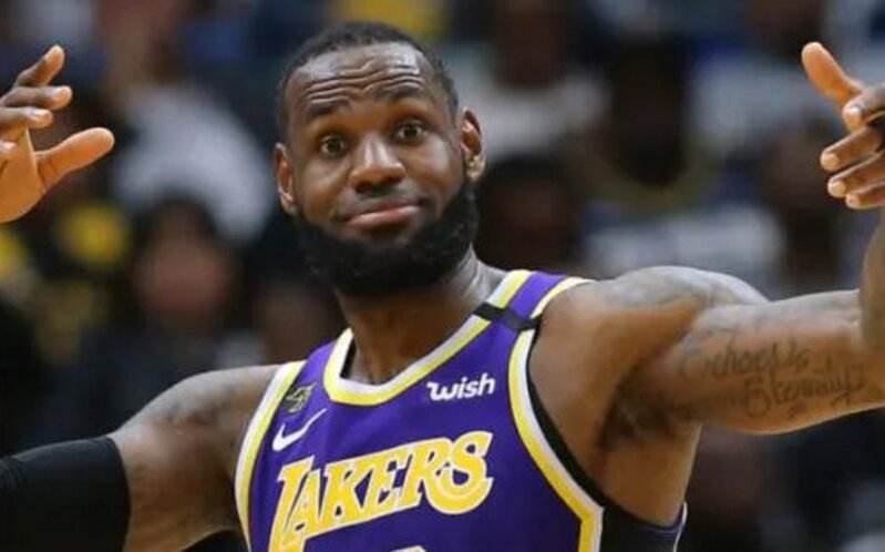 Lebron Ceyms tanınmış klubu almaq qərarına gəldi