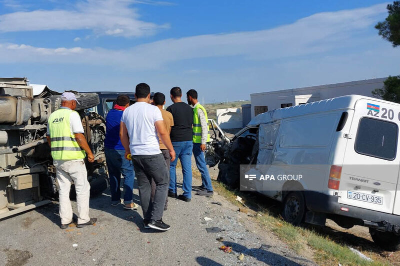 Bakı-Qazax yolunda qəza olub, 9 nəfər xəsarət alıb