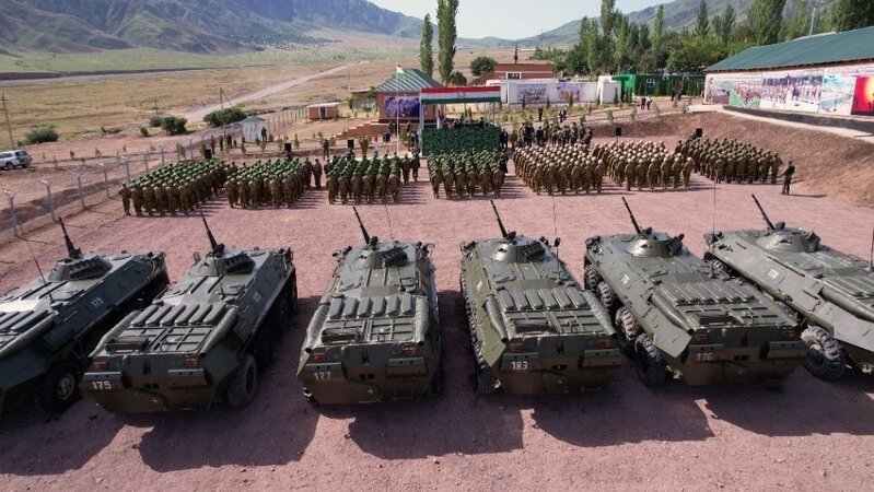 Tacikistan Əfqanıstanla sərhəddəki postlarının sayını ARTIRDI