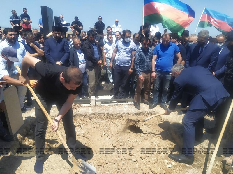 Şəhid jurnalist Məhərrəm İbrahimov torpağa tapşırıldı