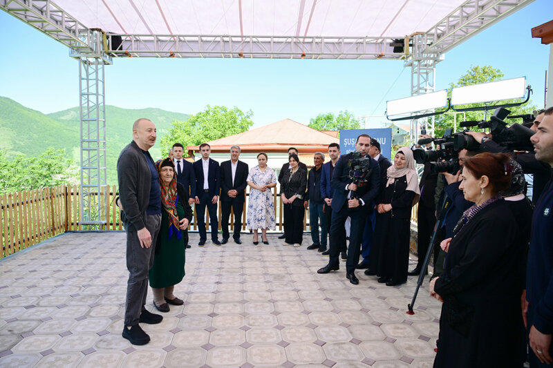 Prezident Şuşaya getdi - Fotolar