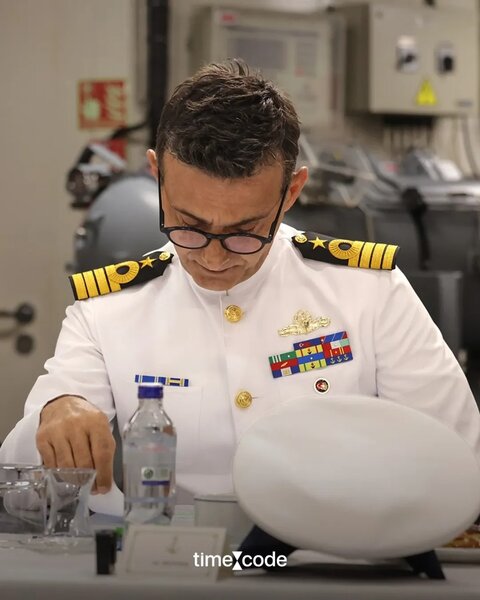 İllər sonra ekrana dönən aktrisa çəkiliş meydançasında - FOTOLAR