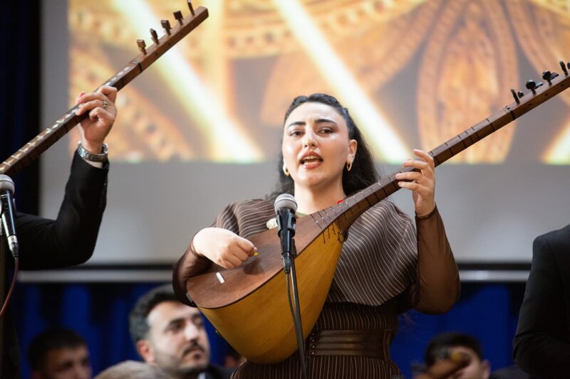 Humanitar Kollecdə təntənəli hesabat konserti keçirildi - FOTOLAR