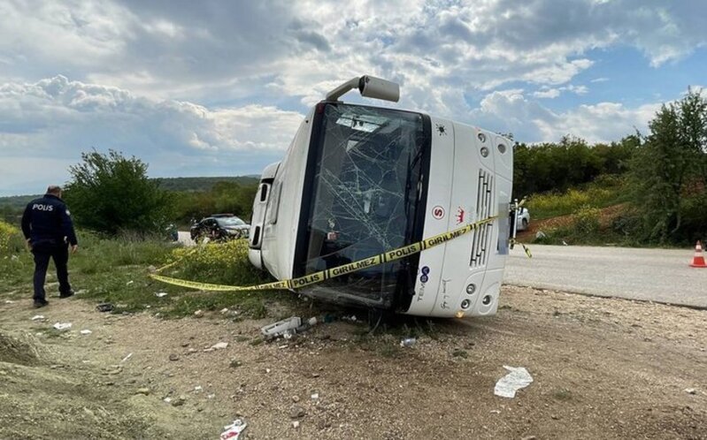 Türkiyədə ağır yol qəzası: 23 nəfər yaralandı