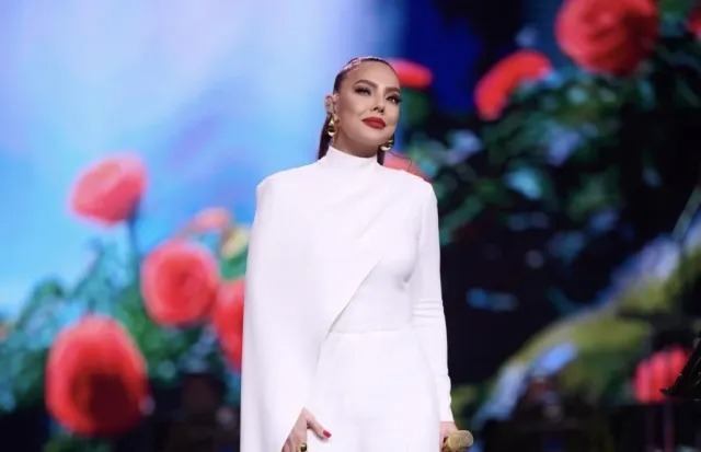 Ebru Gündeş villasını qızına hədiyyə etdi - Türkiyəni tərk edir