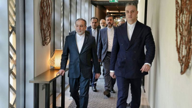 İran rəsmisi: Yeni ideyalar irəli sürülüb, fikir ayrılıqları qalır