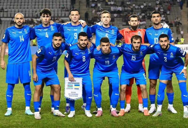 Azərbaycan İslandiyaya qarşı - Start heyətlər