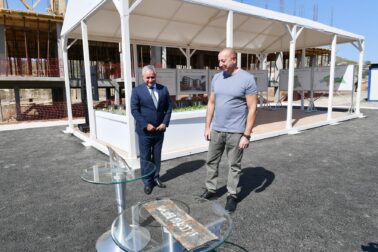 Prezident Cəbrayıl Yaşayış Kompleksində aparılan tikinti işləri ilə tanış oldu - FOTOLAR