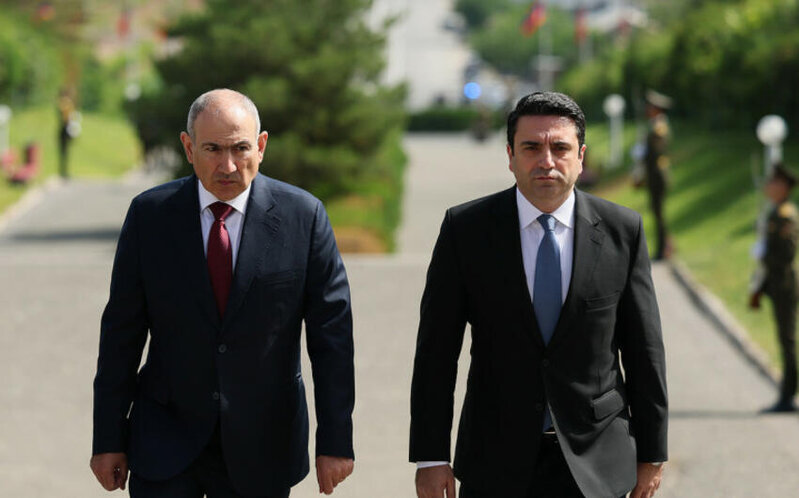 Paşinyan Simonyanın yerinə onu gətirmək istəyir – Gizli etiraf