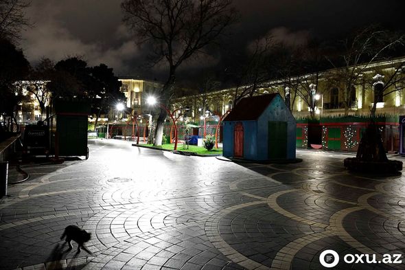 Xüsusi rejim qərarından sonra səssiz Bakı gecəsi - FOTOREPORTAJ