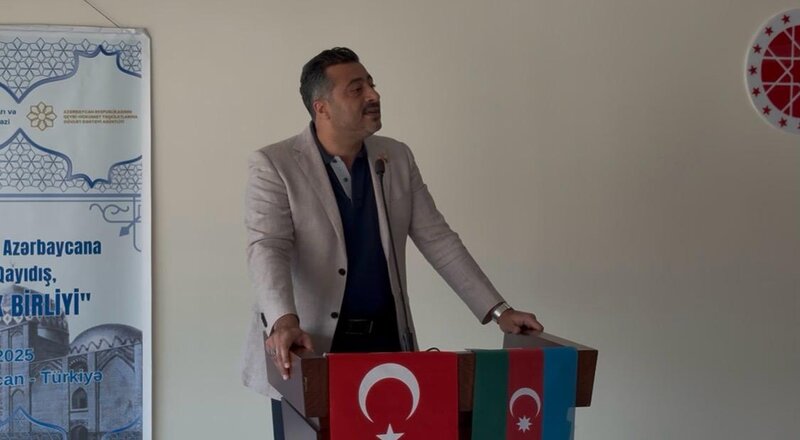 İzmirdə 