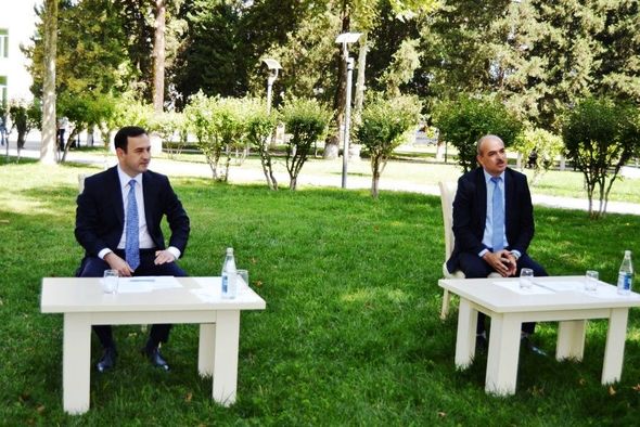 İsmayıllıda yüksək bal toplayan abituriyentlərlə görüş keçirildi - FOTO