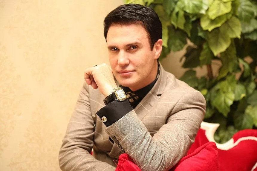 Nadir Qafarzadə: "Deyirəm, gərək mən də arvadı boşayım"