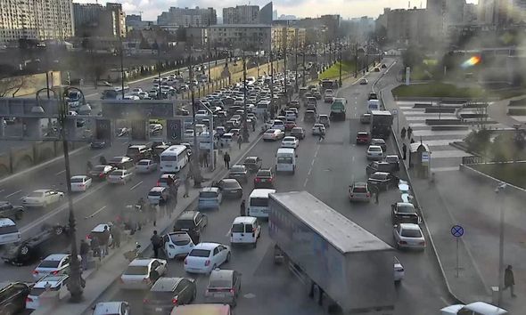Bakının iki prospektində baş verən qəzalar yollarda tıxac yaratdı: Yaralalılar var - FOTO