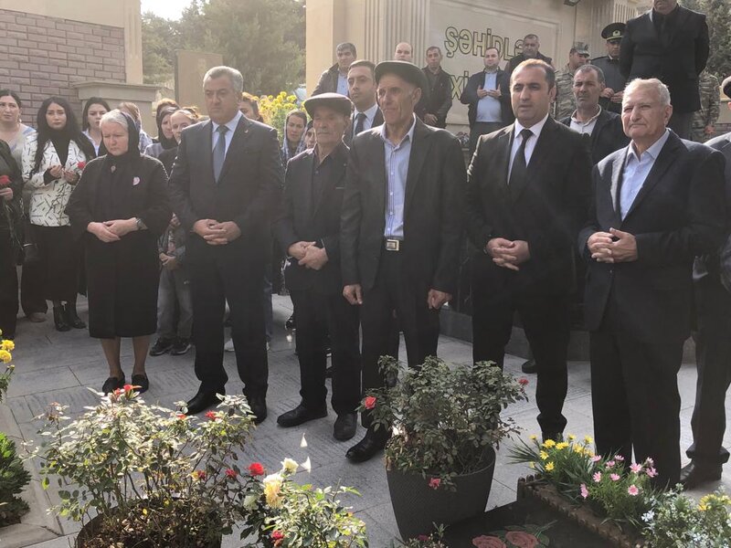 Abşeron rayonunda şəhidlər yad edilir - FOTOLAR