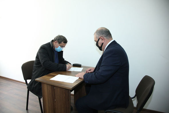 Daha beş siyasi partiya ofis sahəsi ilə təmin olundu – FOTO