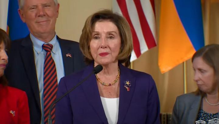 Pelosi: 
