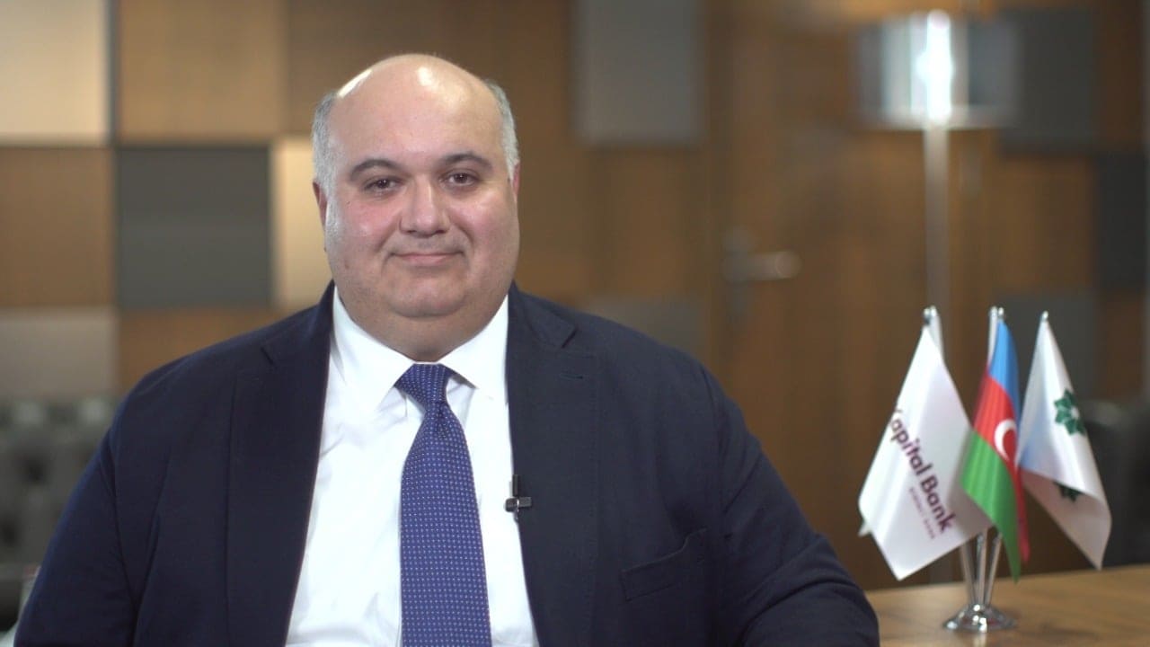 Rövşən Allahverdiyev: "Uğurlu idarəçi verdiyi qərarların arxasında dayanmağı bacarmalıdır" - VİDEO