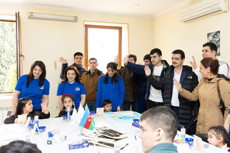 Bank of Baku-dan Autizm Maarifləndirmə ayına özəl layihə: SEVGİ VARSA, FƏRQ YOXDUR