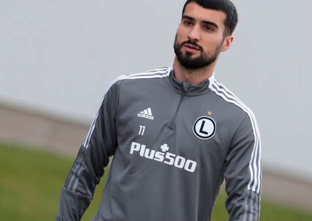 Mahir Emreli ilə yollar ayrılır