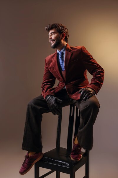 Elçin 'Anla' ilə stilini dəyişdi - Audio - Fotolar