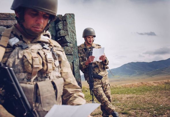 Polad Həşimovun rəhbərlik etdiyi hərbi hissənin heyətinə "Əsgərə məktub" çatdırılıb - FOTO