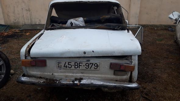 Tərtərdə dəhşətli qəza: Avtomobil iki hissəyə bölündü, iki nəfər öldü - FOTO