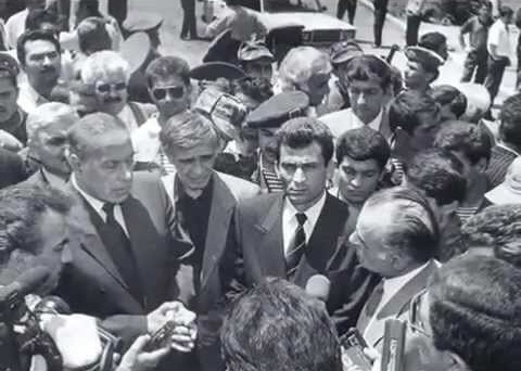 Vətəndaş müharibəsini başlatdı, az qala ölkəni parçalayacaqdı... - Komada can çəkişən qiyamçı polkovnik kimdir?