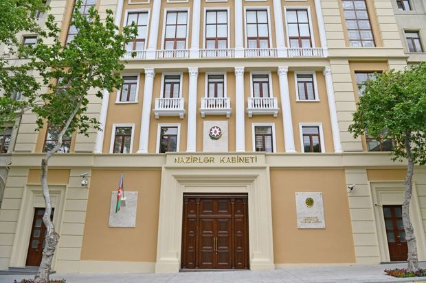 Azərbaycan Nazirlər Kabineti buraxılır?