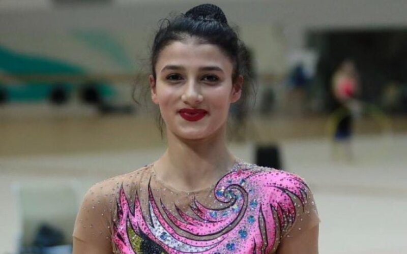 Daha bir tanınmış bədii gimnastımız karyerasını başa VURDU