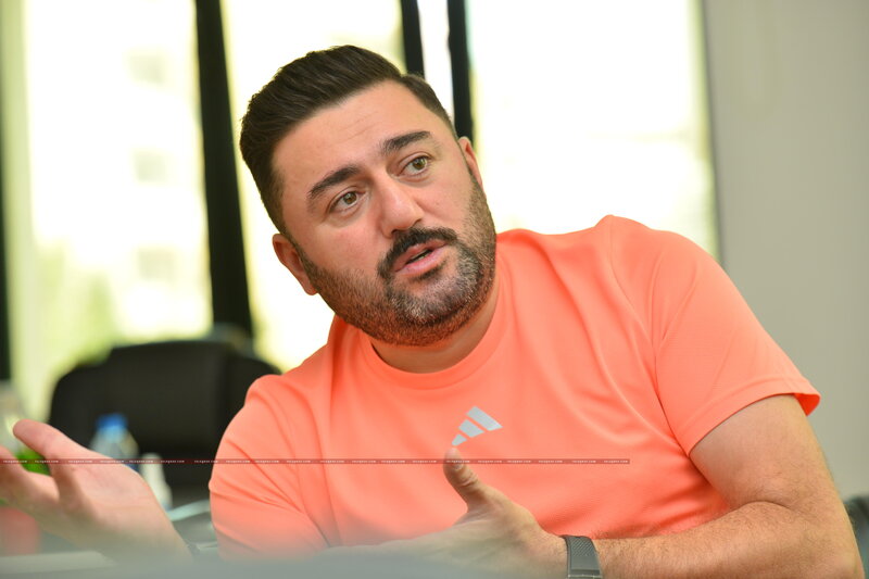 Təəssüf ki, oğlumu Bakıya gətirmirlər' - Müşfiq kövrəldi