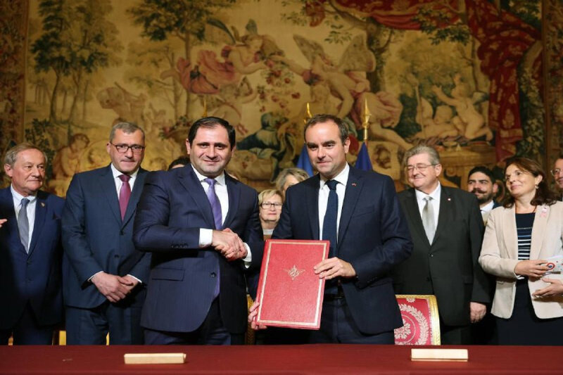Fransa və Ermənistan arasında müdafiə sahəsində əməkdaşlığa dair sənədlər imzalandı</p> 
 <p>