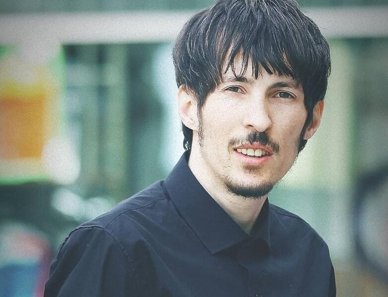 Tanınmış fotoqraf qəfil vəfat etdi