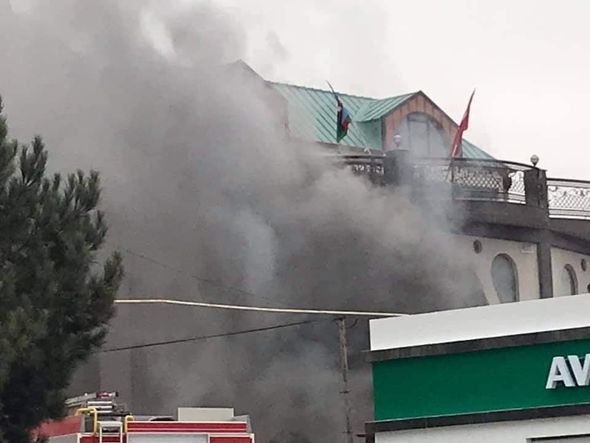 Bakıda yeni tikilən obyektdəki yanğın söndürüldü - YENİLƏNİB + FOTO/VİDEO