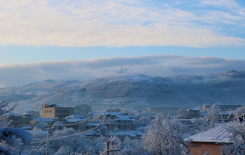 Şuşaya qar yağır - FOTO