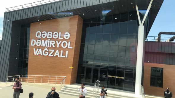 Böyük Qafqaz dağlarına rahat səyahət: Bakı-Qəbələ dəmir yolundan REPORTAJ + FOTO