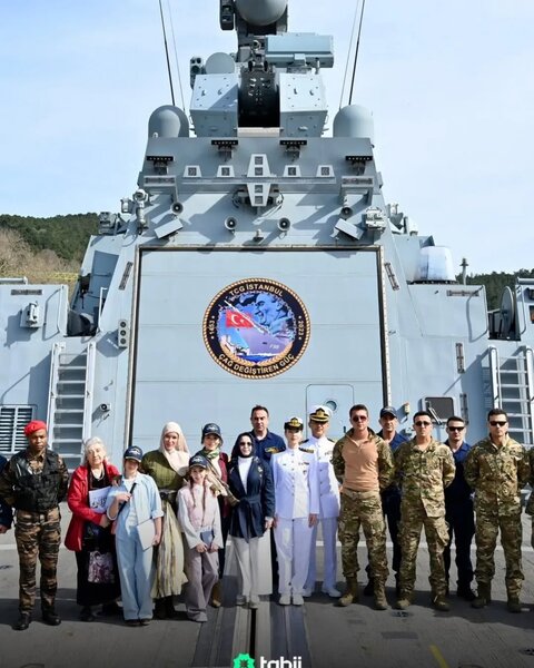 İllər sonra ekrana dönən aktrisa çəkiliş meydançasında - FOTOLAR