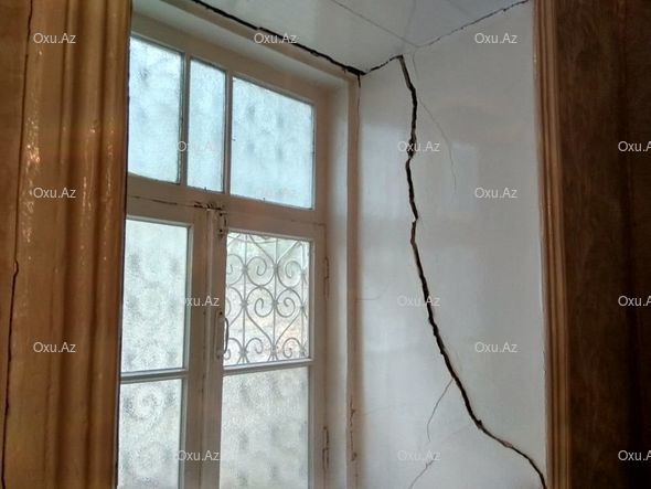 Şamaxıda zəlzələdə qəzalı vəziyyətə düşən ev hələ də bərpa olunmayıb - FOTO