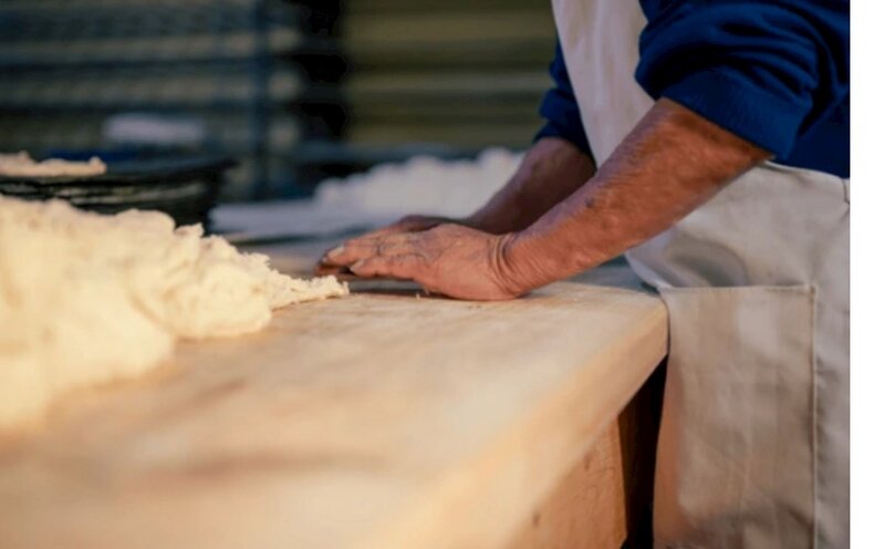 Mingəçevirdə çörək zavodunun əməkdaşı iş yerində öldü