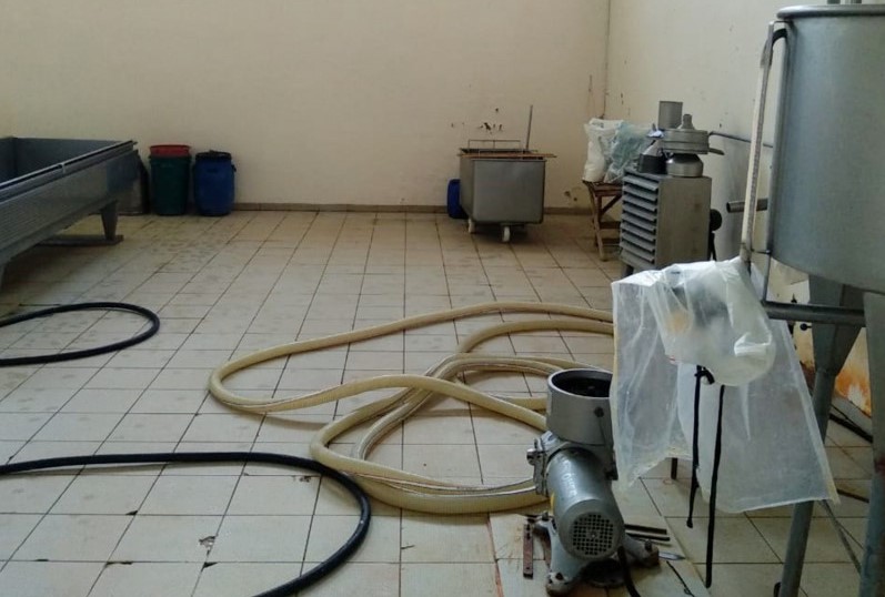 Qaxda antisanitar şəraitdə fəaliyyət göstərən süd məhsulları istehsalı müəssisəsi aşkarlanıb – FOTO