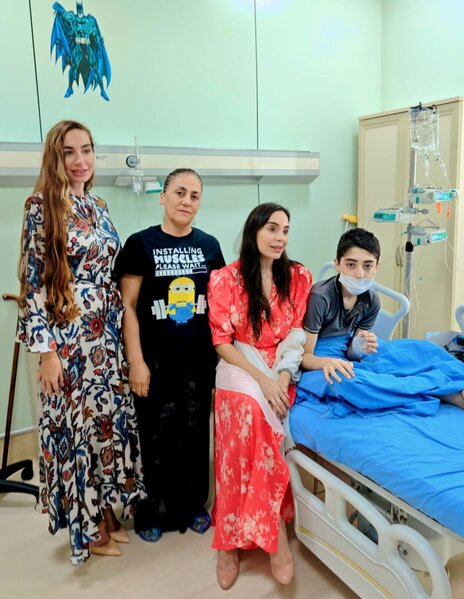 Leyla və Arzu Əliyevalar Milli Onkologiya Mərkəzində - FOTOLAR
