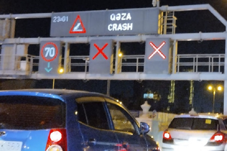 Bakıda zəncirvari qəza - Xəsarət alanlar var