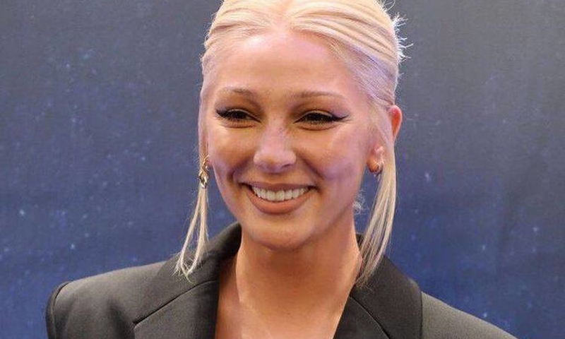 Yarıçılpaq manıslar rusları da hövsələdən çıxartdı