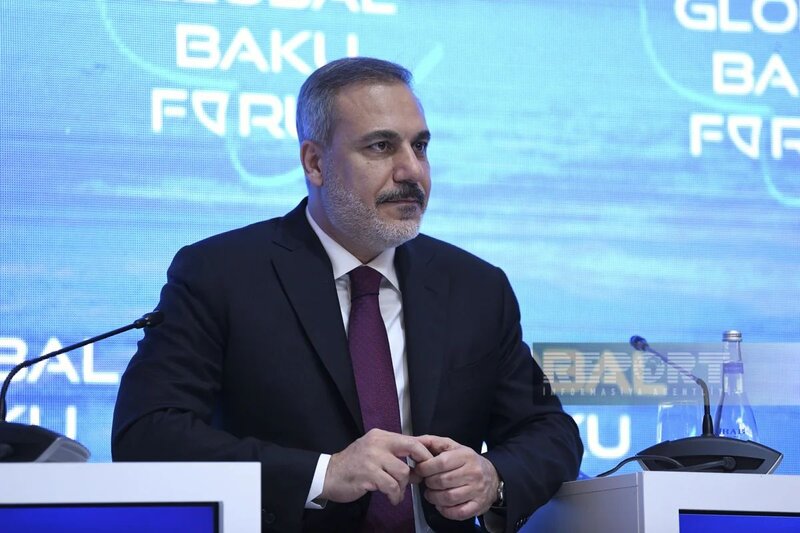 Türkiyə XİN rəhbəri: Azərbaycan və Ermənistan arasında sülh üçün atılan addımları məmnuniyyətlə qarşılayırıq